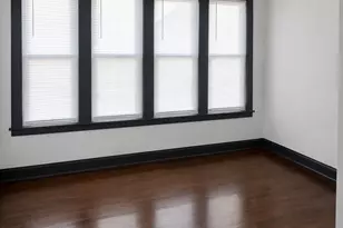 7923 S Clyde Ave, Chicago, IL 60617 - Photo 9