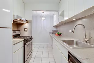 9 Oak Creek Dr, Buffalo Grove, IL 60089 - Photo 13