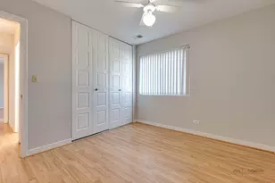 9 Oak Creek Dr, Buffalo Grove, IL 60089 - Photo 25