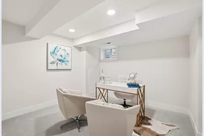 6850 Latrobe Avenue, Skokie, IL 60077 - Photo 35