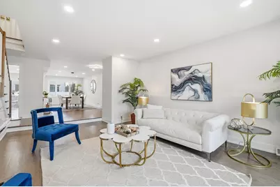 6850 Latrobe Avenue, Skokie, IL 60077 - Photo 13