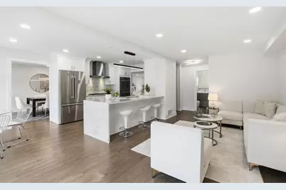 6850 Latrobe Avenue, Skokie, IL 60077 - Photo 9