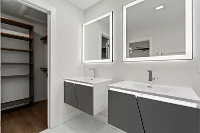 6850 Latrobe Avenue, Skokie, IL 60077 - Photo 21