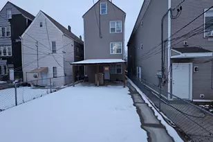 2532 S Albany Ave, Chicago, IL 60623 - Photo 19