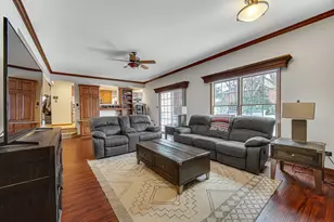 18 Honey Ln, New Lenox, IL 60451 - Photo 11