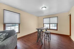 18 Honey Ln, New Lenox, IL 60451 - Photo 5