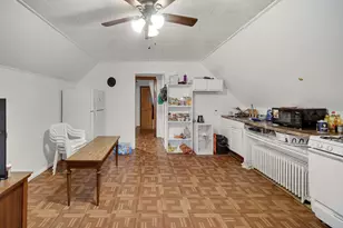 924 N Pulaski Ave, Chicago, IL 60651 - Photo 3