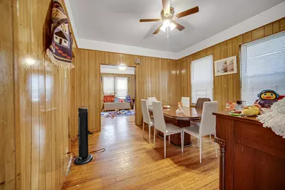 924 N Pulaski Avenue, Chicago, IL 60651 - Photo 9