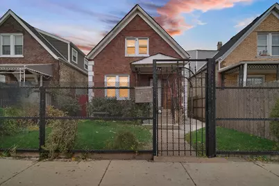 924 N Pulaski Avenue, Chicago, IL 60651 - Photo 1