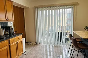 9340 Hamilton Ct, Des Plaines, IL 60016 - Photo 13