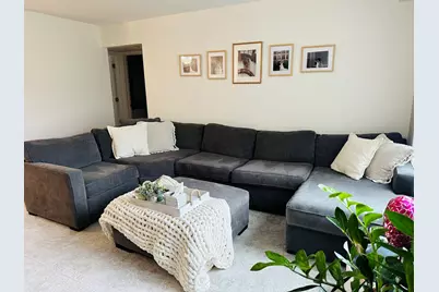 9340 Hamilton Court #B, Des Plaines, IL 60016 - Photo 3