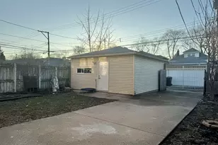 6228 N Artesian Ave, Chicago, IL 60659 - Photo 45