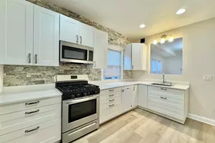 6228 N Artesian Ave, Chicago, IL 60659 - Photo 31