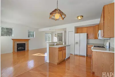 373 N Keswick Court #373, Round Lake, IL 60073 - Photo 9