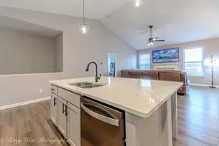 1005 Joel Ln, Genoa, IL 60135 - Photo 9