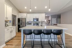 1005 Joel Ln, Genoa, IL 60135 - Photo 7