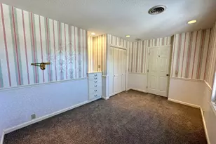 3 Hettinger Ct, Monticello, IL 61856 - Photo 21