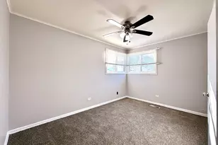 14525 Dobson Ave, Dolton, IL 60419 - Photo 11
