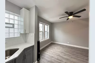 4031 N Kenmore Avenue #414, Chicago, IL 60613 - Photo 5