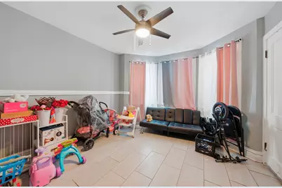 2527 S Harding Avenue, Chicago, IL 60623 - Photo 11