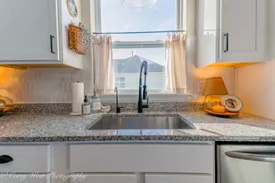 1015 Persimmon Dr, Genoa, IL 60135 - Photo 5