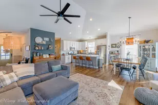 1015 Persimmon Dr, Genoa, IL 60135 - Photo 9