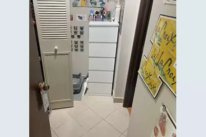 5310 N Chester Avenue #209, Chicago, IL 60656 - Photo 5