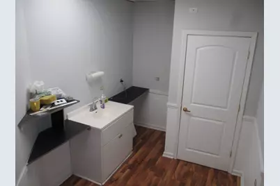 [Address not provided], Midlothian, IL 60445 - Photo 9