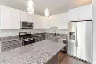 [Address not provided], Glenview, IL 60025 - Photo 3