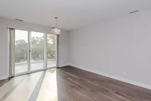 [Address not provided], Glenview, IL 60025 - Photo 7