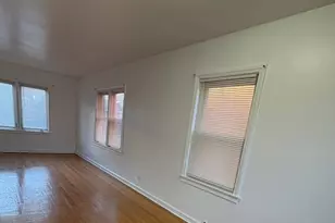 [Address not provided], Chicago, IL 60649 - Photo 3