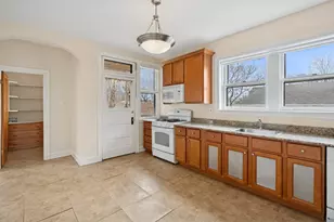 5907 N Virginia Ave, Chicago, IL 60659 - Photo 13