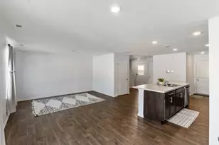 1150 Amber Dr, Cary, IL 60013 - Photo 3