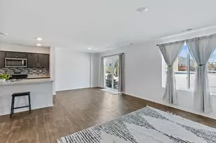 1150 Amber Dr, Cary, IL 60013 - Photo 9