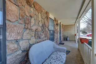 2308 Modaff Rd, Naperville, IL 60565 - Photo 5