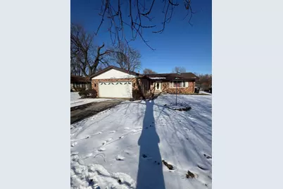 64 E 158th Place, South Holland, IL 60473 - Photo 1