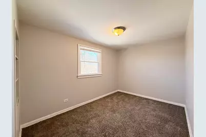 326 Clyde Avenue, Calumet City, IL 60409 - Photo 11