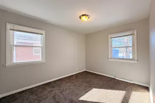 326 Clyde Ave, Calumet City, IL 60409 - Photo 7