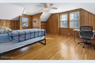 696 S Prospect Avenue, Elmhurst, IL 60126 - Photo 15