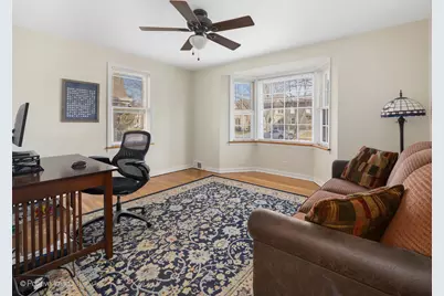 696 S Prospect Avenue, Elmhurst, IL 60126 - Photo 13