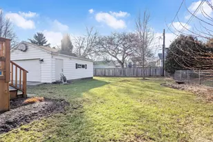 696 S Prospect Ave, Elmhurst, IL 60126 - Photo 23