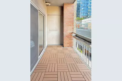 720 W Randolph Street #608, Chicago, IL 60661 - Photo 33
