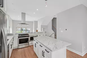 7237 S Exchange Ave, Chicago, IL 60649 - Photo 5