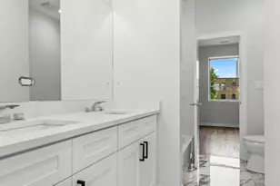 7237 S Exchange Ave, Chicago, IL 60649 - Photo 13