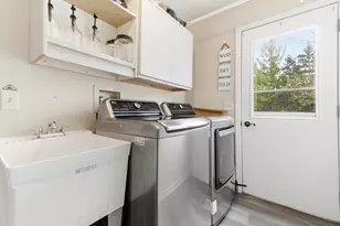 2001 Madison Ave, Gurnee, IL 60031 - Photo 15