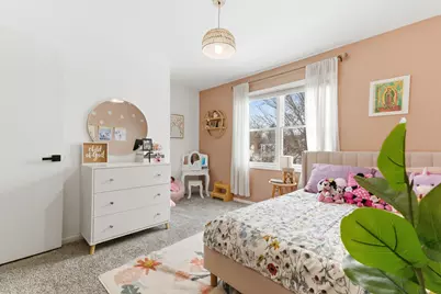 2001 Madison Avenue, Gurnee, IL 60031 - Photo 23