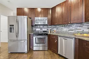 1711 N Maplewood Ave, Chicago, IL 60647 - Photo 5