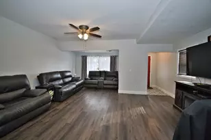 434 N Lagrange Rd, La Grange Park, IL 60526 - Photo 9