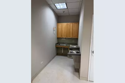 601 W Army Trail Boulevard #C, Addison, IL 60101 - Photo 7