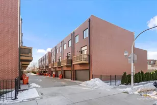 2253 W Coulter St, Chicago, IL 60608 - Photo 17